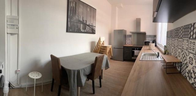 La Leonce, Superbe Appartement Plein Centre Armentières Exterior foto